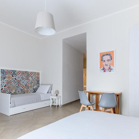 Tinellari Rooms Νάπολη Εξωτερικό φωτογραφία