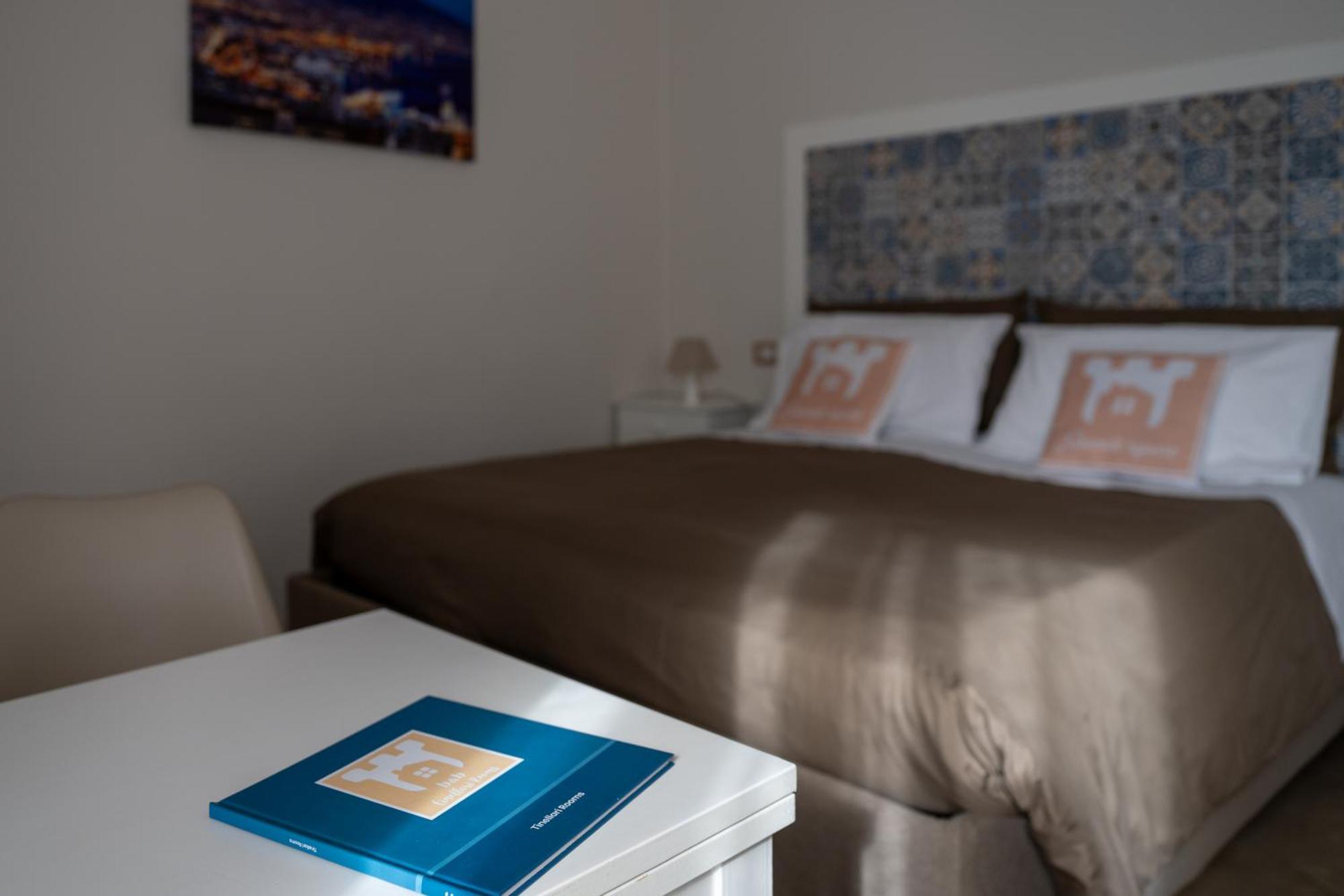 Tinellari Rooms Νάπολη Εξωτερικό φωτογραφία